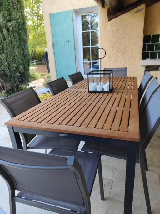 Villa Handres Nans les Pins Bagian luar foto