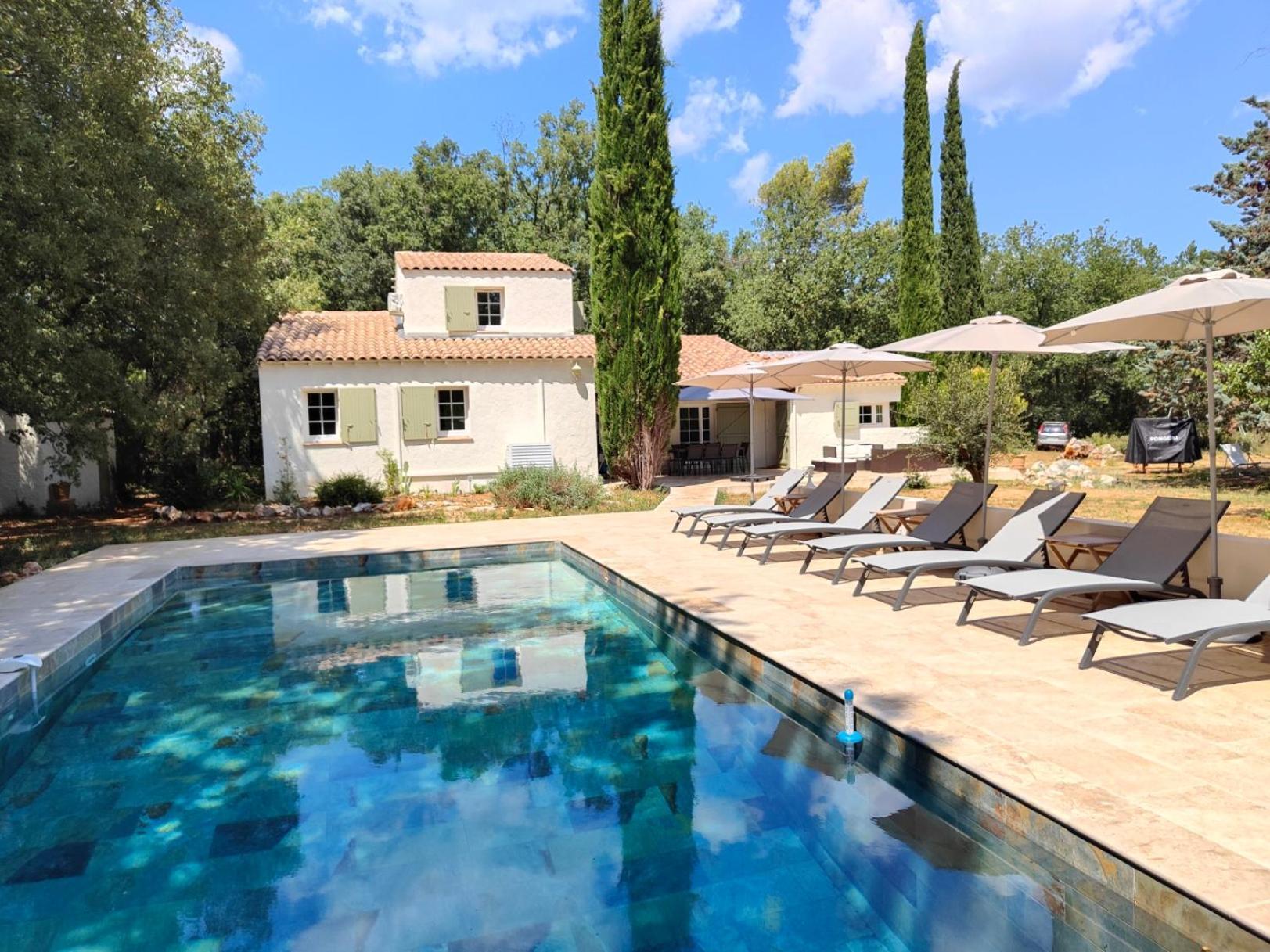 Villa Handres Nans les Pins Bagian luar foto